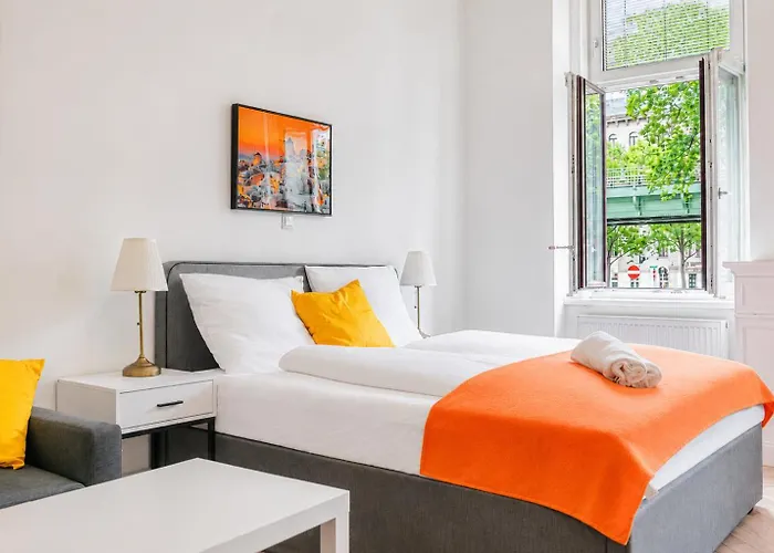 Joyful 4br @ Superb Location Near Akh Hospital * فيينا